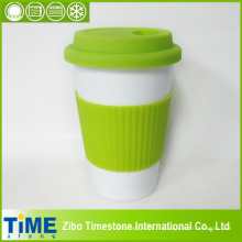 Tasse de café en céramique avec couvercle en silicone et bande (TM010610)